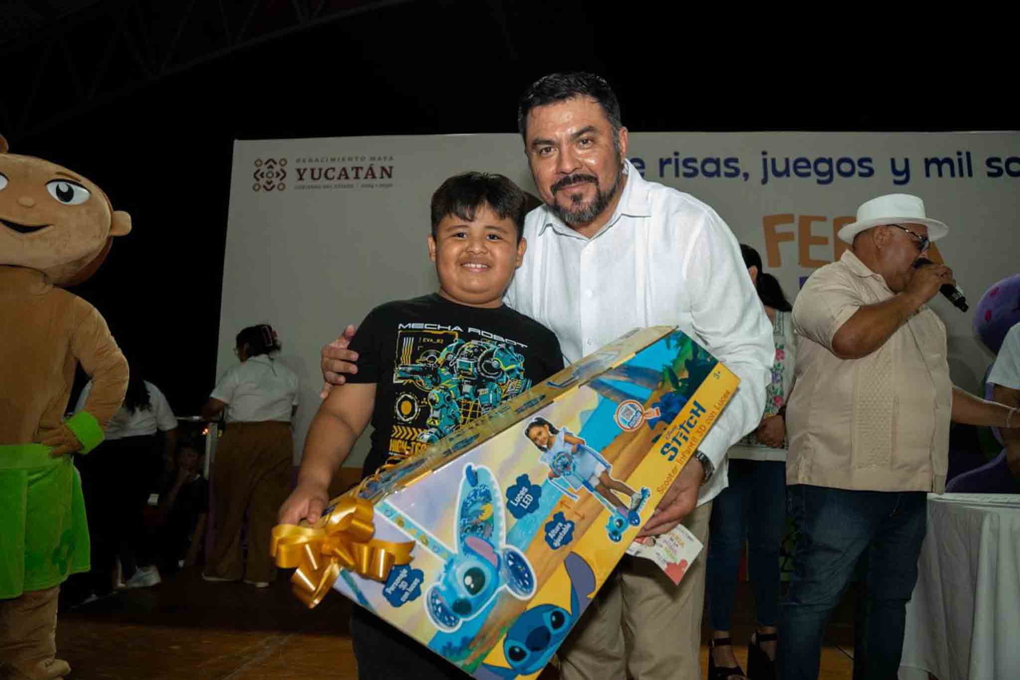 Participación del CAI en la “Feria del día de la niña y el niño” DIF