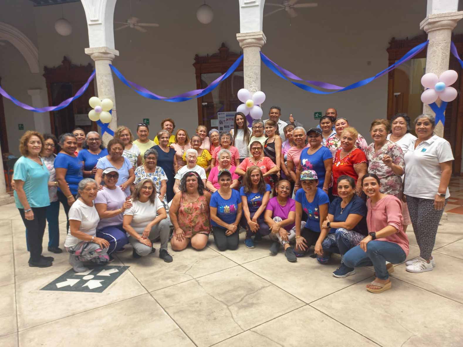 Maestras y maestros jubilados disfrutaron de un festejo en el CEJUPE