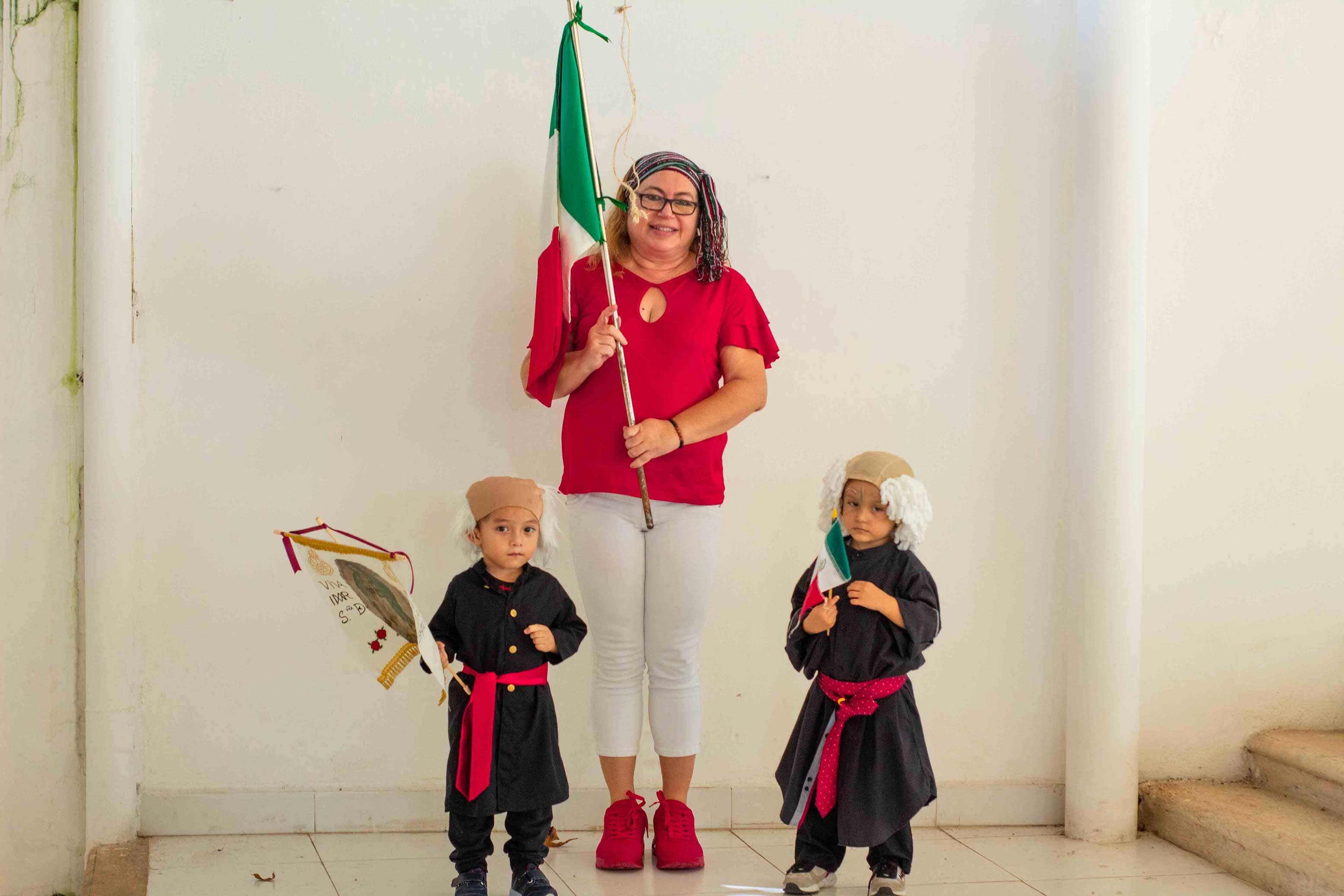A travÃ©s de juegos tradicionales, mÃºsica y bailes mexicanos los CAI celebran el mes patrio